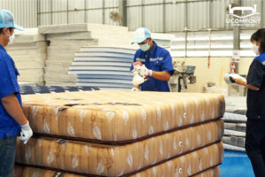 Quality Control ที่นอนโรงงานยูคอมฟอร์ท